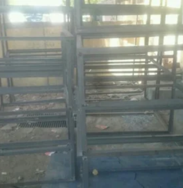 Industrial storage rack