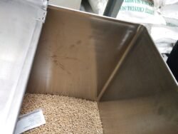 KITCHEN GRAIN TROLLEY